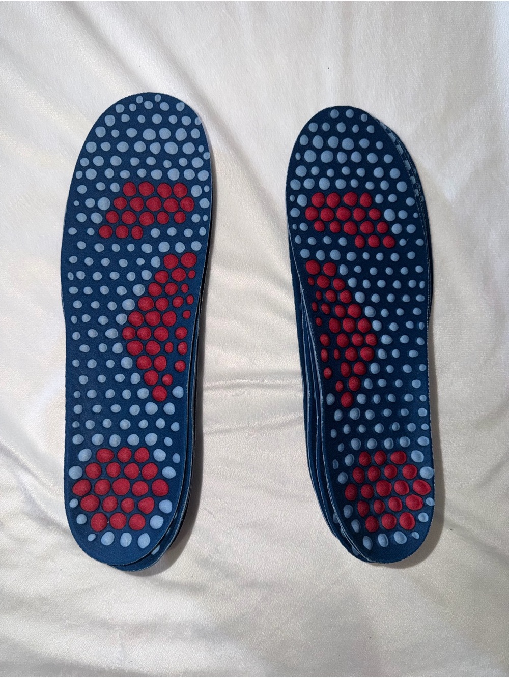 6 Pair of Men's Dr. Scholl’s Cushioning Shoe Insoles with Pressure Dots